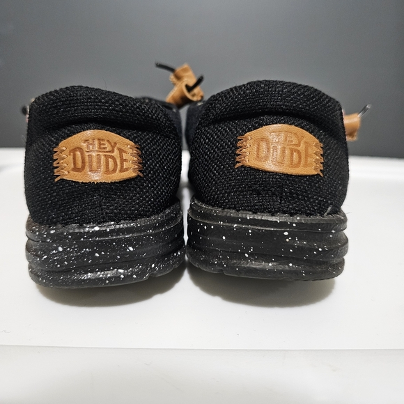 Hey Dude Wendy Washed Shoes - Picture 3 of 14